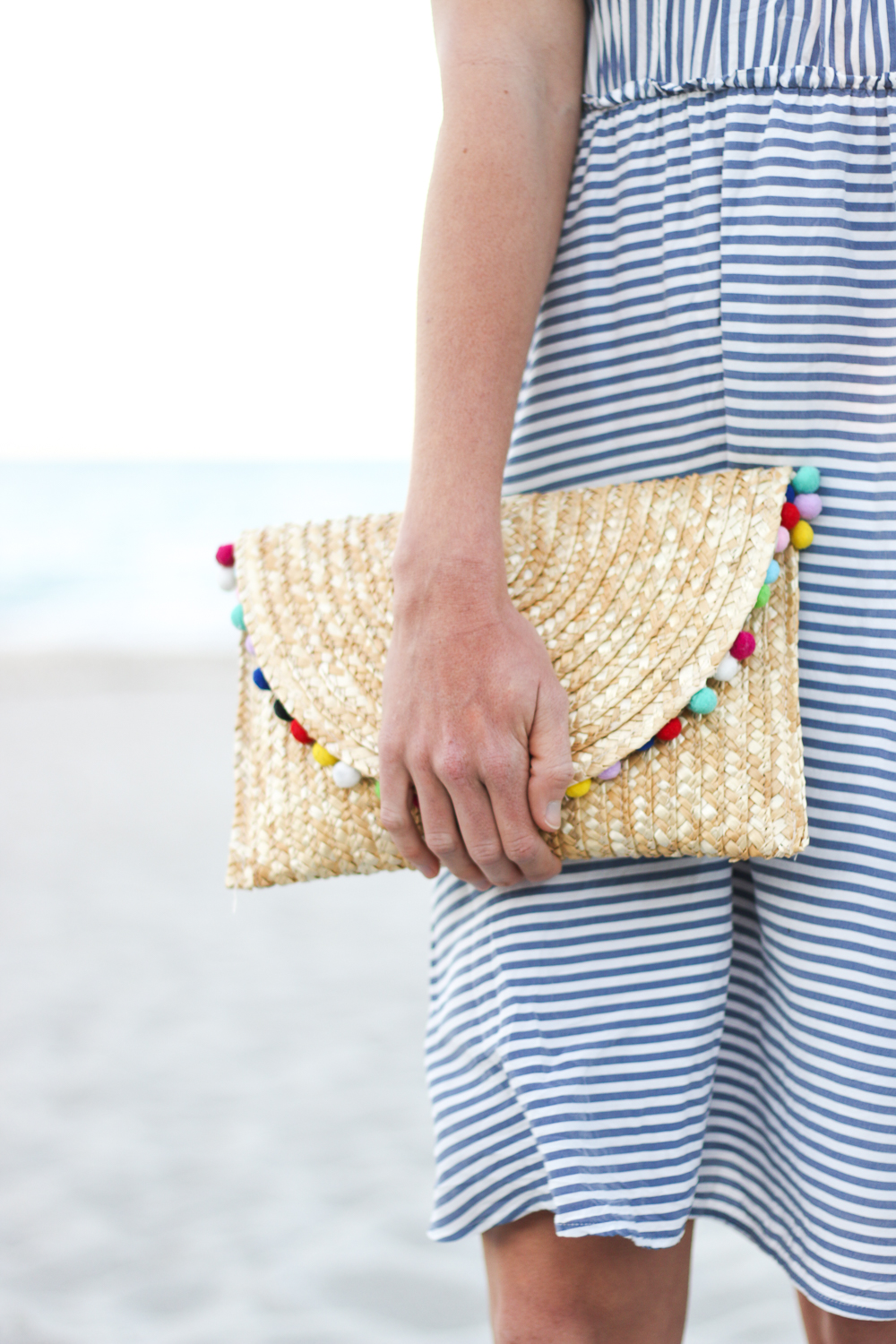 Pom Pom Straw Clutch