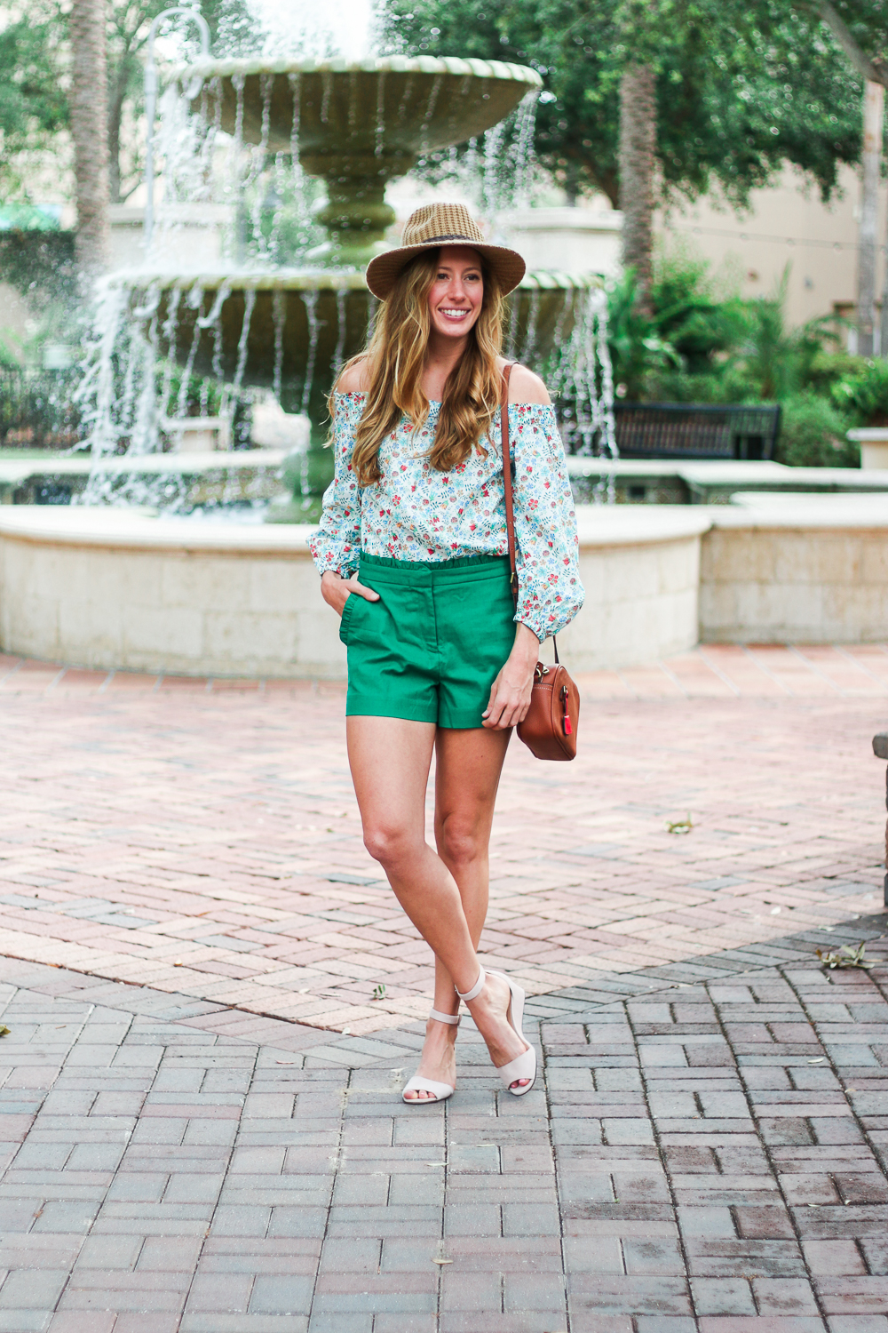 Emerald_Ruffled_Short_Avenues-16