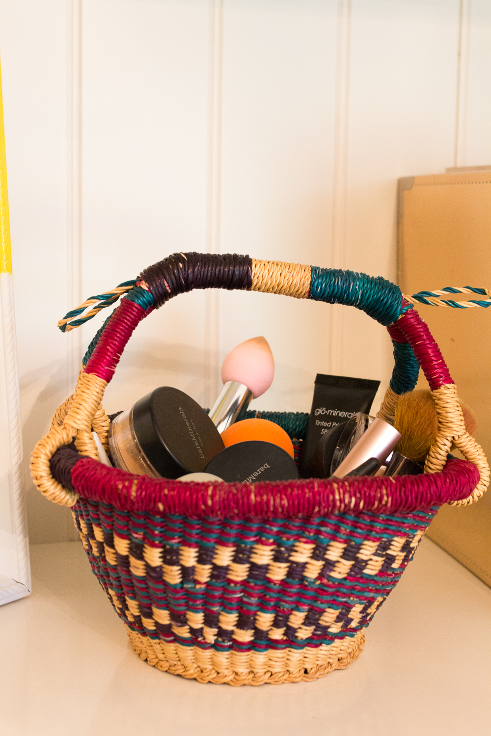 How to Organize Makeup in a Small Space | 5 Easy Tips or Organize a Small Bedroom by Sunshine Style a Florida Fashion & Lifestyle Blog | Organization Tips | Small Bedroom Decor | Boho Decor | Tropical Bedroom Decor #decor #organize #organization #bedroom #decorate