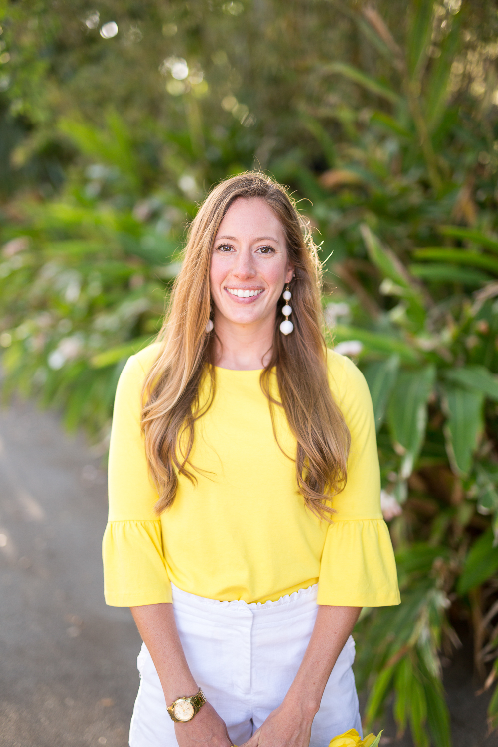 Classic Spring Outfit Idea - Yellow Top