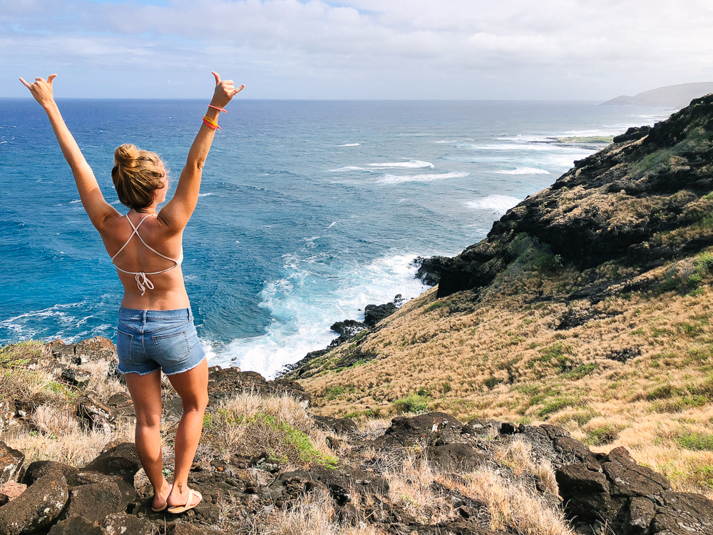 The Ultimate Oahu Travel Guide for the Adventurer - Makapuu Point Lighthouse Trail | Sunshine Style