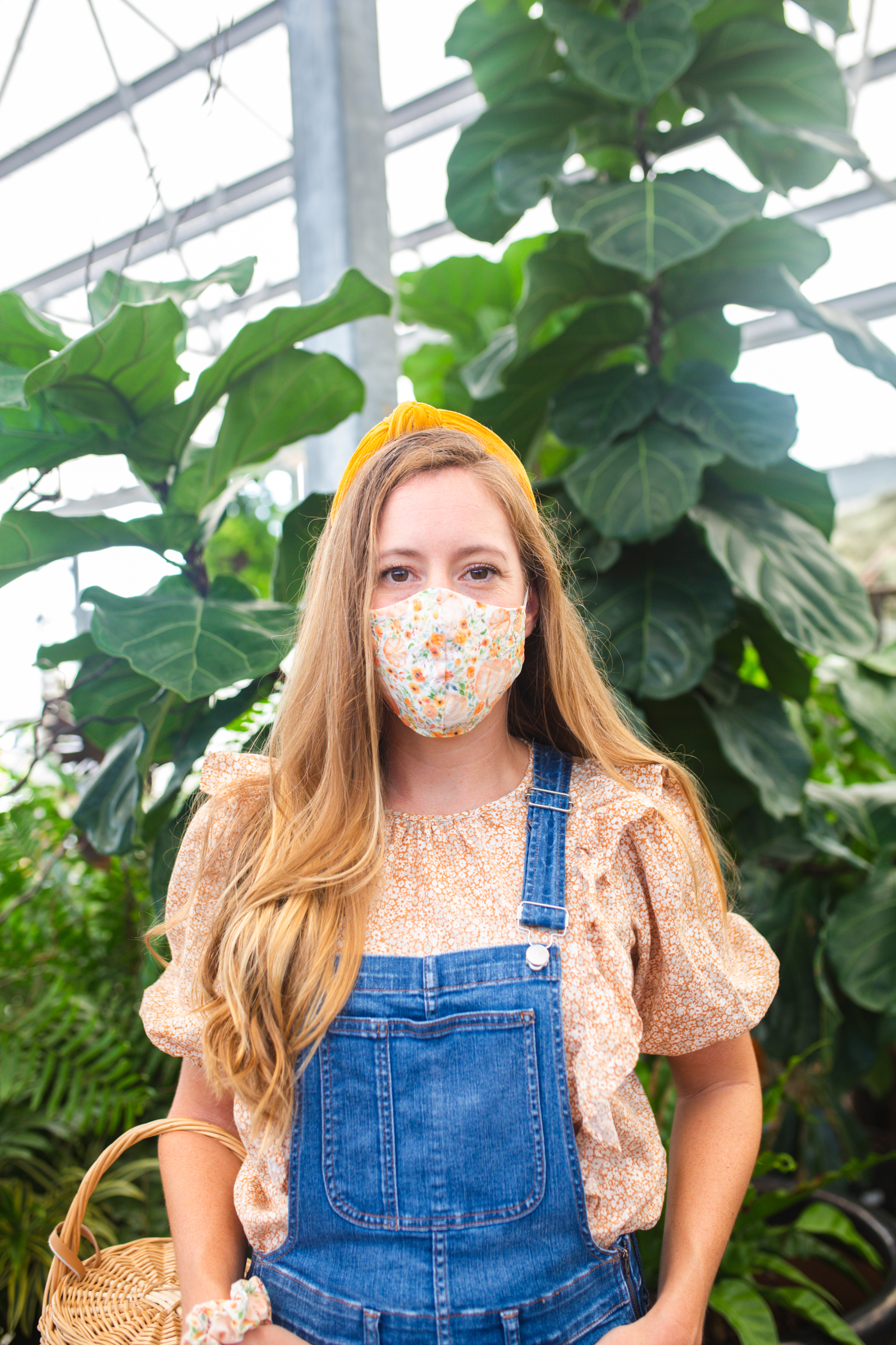 woman showing her fall face mask, Puff Sleeve Tops for Fall, and overalls 