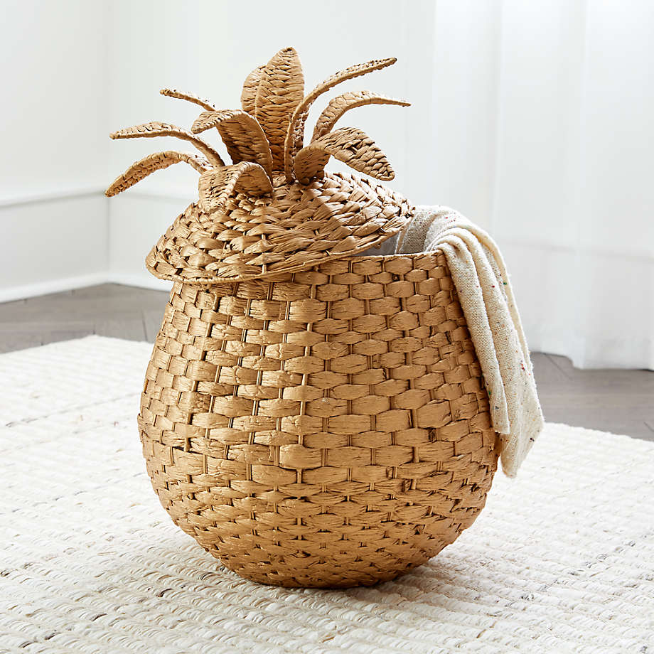 ﻿Pineapple Floor Basket